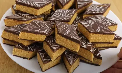 बिना चीनी का इस्तेमाल किए बनाएं डार्क चॉकलेट बर्फी, केवल 3 चीजों से