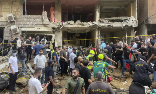 इजरायली सेना ने हिजबुल्लाह के ठिकानों को बनाया निशाना , राजधानी बेहरूत में किया एयर स्ट्रइक, मारे गए 30 से ज्यादा लोग