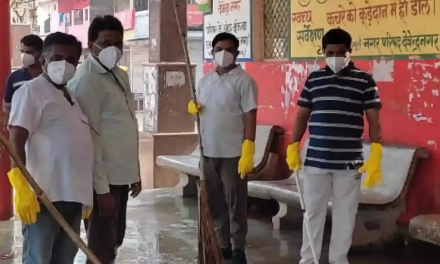 गुनौर विधायक ने किया श्रमदान, स्वच्छता ही सेवा अभियान के तहत चलाया गया सफाई अभियान