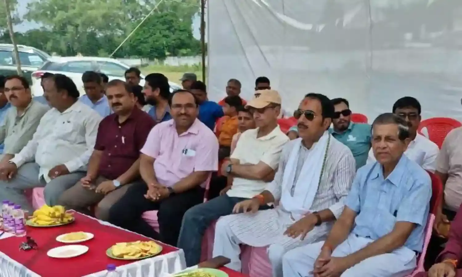 पॉलिटेक्निक ग्राउंड में पन्ना क्रिकेट अकादमी का शुभारंभ, पूर्व मंत्री बृजेंद्र प्रताप सिंह ने क्रिकेट खेलकर किया उद्घाटन