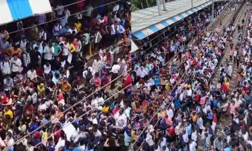 आरोपी अक्षय शिंदे ने खुद को मारी गोली, पुलिस की रिवॉल्वर छीनकर खुद पर चलाई गोली