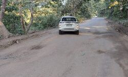 Panna News- खतरे से खाली नहीं नेशनल हाइवे पन्ना-सतना मार्ग में चलना, बड़े-बड़े गड्ढे होने के चलते वाहन हो रहे अनियंत्रित Panna News- खतरे से खाली नहीं नेशनल हाइवे पन्ना-सतना मार्ग में चलना, बड़े-बड़े गड्ढे होने के चलते वाहन हो रहे अनियंत्रित