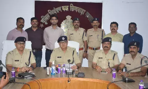 ड्राइवर को जूस में नशीली दवा पिलाकर कार चुराने वाले शातिर समेत तीन गिरफ्तार, कोतवाली पुलिस टीम ने जब्त की तीन कार