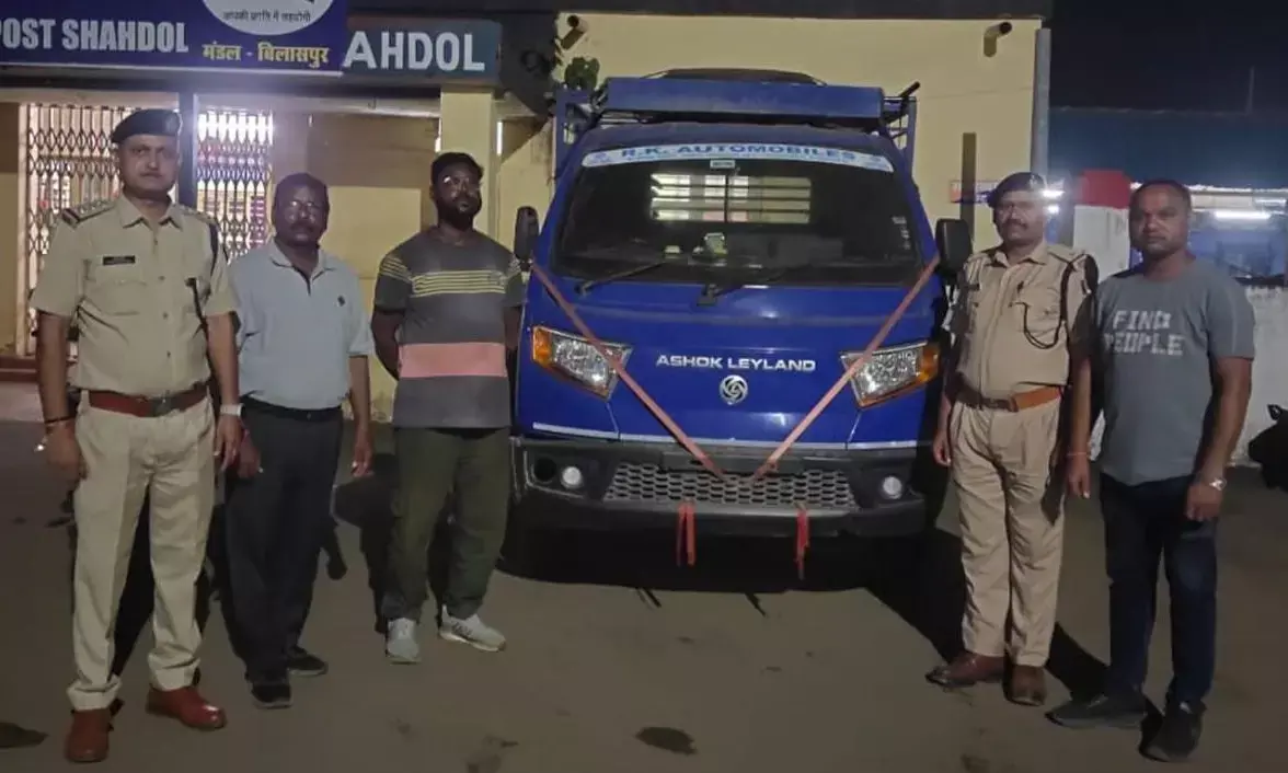 आरपीएफ ने पकड़ा रेलवे का कबाड़, आरोपी गिरफ्तार, जबलपुर के कबाड़ी ने लेने से किया था इंकार, वापस लाए जाने के दौरान जब्ती