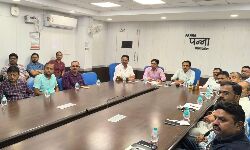 Panna News- रीजनल इंडस्ट्री कॉन्क्लेव, मुख्यमंत्री ने की तैयारियों की समीक्षाए दिए निर्देश Panna News- रीजनल इंडस्ट्री कॉन्क्लेव, मुख्यमंत्री ने की तैयारियों की समीक्षाए दिए निर्देश