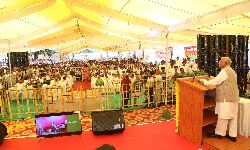 Chhindwara News- महामहिम बोले-ये टेक्नालॉजी का जमाना है, बच्चों को खूब पढ़ाए, तब ही समाज मुख्यधारा से जुड़ेगा