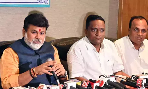 संभाग के कपास उत्पादकों को आर्थिक ताकत देगा मेगा टेक्सटाइल पार्क: सामंत संभाग के कपास उत्पादकों को आर्थिक ताकत देगा मेगा टेक्सटाइल पार्क: सामंत