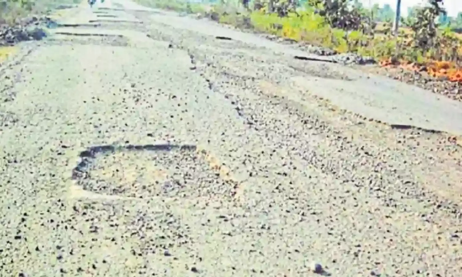अतिवृष्टि के नुक्सान - 376 किमी सड़कें ग्रामीण क्षेत्र में उखड़ गईं, दुरुस्ती के लिए करोड़ों चाहिए