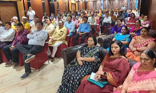 देवी अहिल्या बाई होलकर के पदचिन्हों पर आरएसएस का पंच परिवर्तन व्याख्यान मुख्य वक्ता बोले- आरएसएस गठन के बाद से समाज को एकजुट करने का काम कर रहा देवी अहिल्या बाई होलकर के पदचिन्हों पर आरएसएस का पंच परिवर्तन व्याख्यान मुख्य वक्ता बोले- आरएसएस गठन के बाद से समाज को एकजुट करने का काम कर रहा