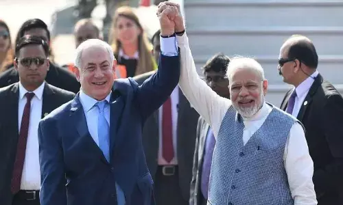 हिजबुल्ला-इजरायल युद्ध के बीच पीएम मोदी ने नेतन्याहू से की बात, बोले - दुनिया में आतंक के लिए कोई स्थान नहीं हिजबुल्ला-इजरायल युद्ध के बीच पीएम मोदी ने नेतन्याहू से की बात, बोले - दुनिया में आतंक के लिए कोई स्थान नहीं