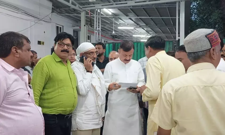 स्कूल शिक्षा मंत्री से मिला अध्यापक संघ, शिक्षकों की समस्याओं से किया अवगत