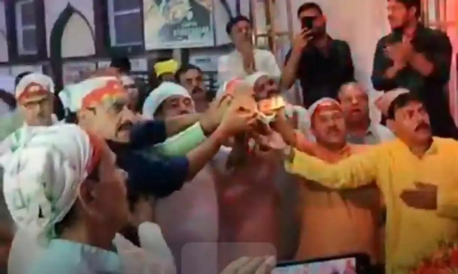 महामति श्री प्राणनाथ जी की जयंती की पूर्व संध्या पर शहर में निकली शोभायात्रा, जगह-जगह उतारी गई आरती