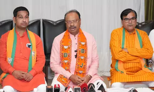 ठाकरे विधानसभा चुनाव लड़कर विधायक बनकर दिखाएं, फिर लगाएं आरोप : बावनकुले