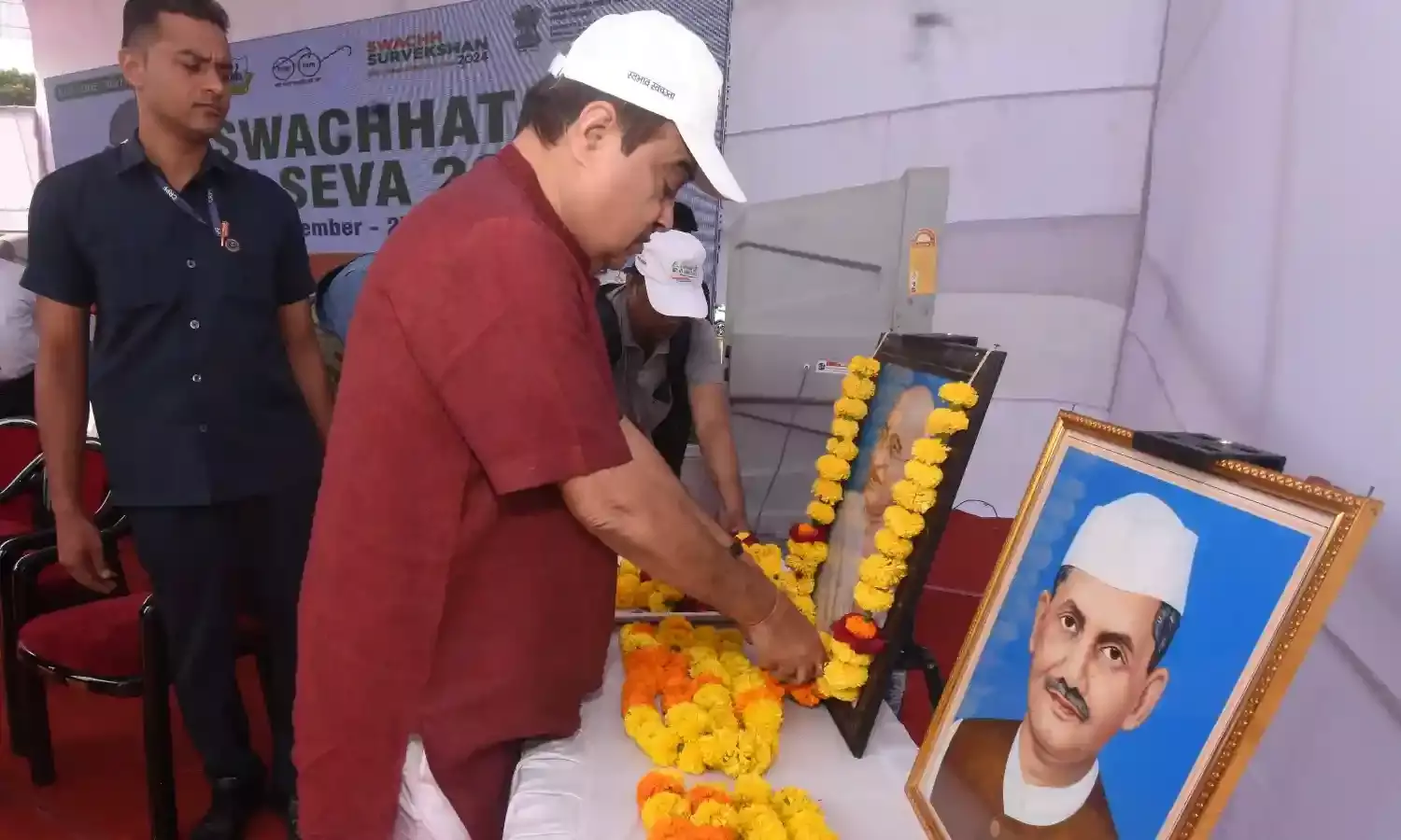 केन्द्रीय मंत्री गडकरी ने कहा - जीवन में स्वच्छता का अनुकरण करने का संकल्प लें