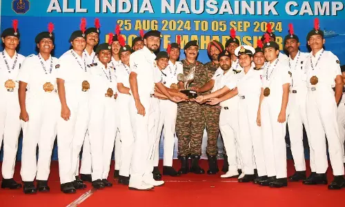 आरएनटीयू के एनसीसी ऑफिसर सब लेफ्टिनेंट मनोज मनराल के नेतृत्व में अखिल भारतीय नौ सैनिक कैंप मे एनसीसी निदेशालय मध्यप्रदेश एवं छत्तीसगढ़ लगातार दूसरी बार बोट पुलिंग प्रतियोगिता में बना विजेता