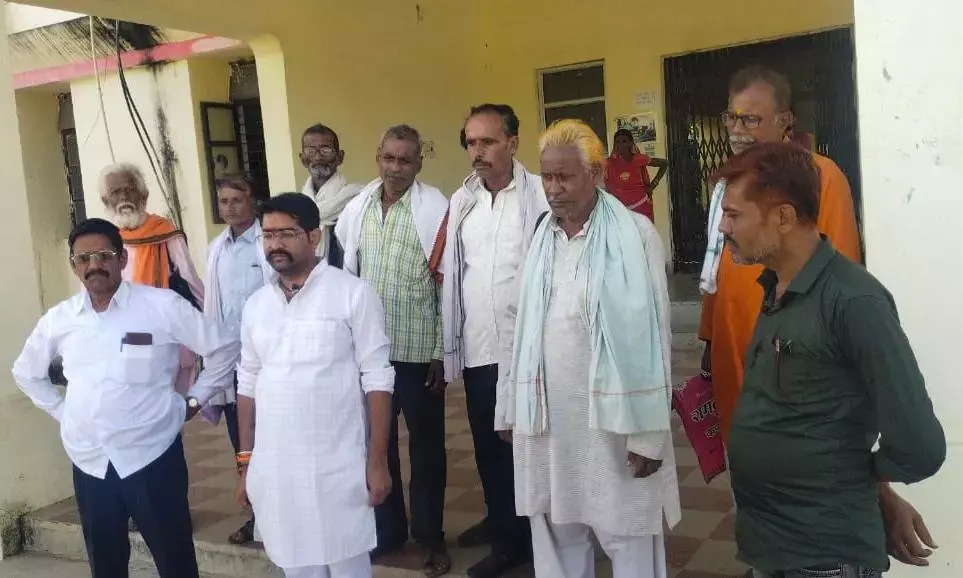 उमरी गांव में स्वामित्व योजना अंतर्गत गलत सर्वे होने से ग्रामवासियों में हड़कम्प