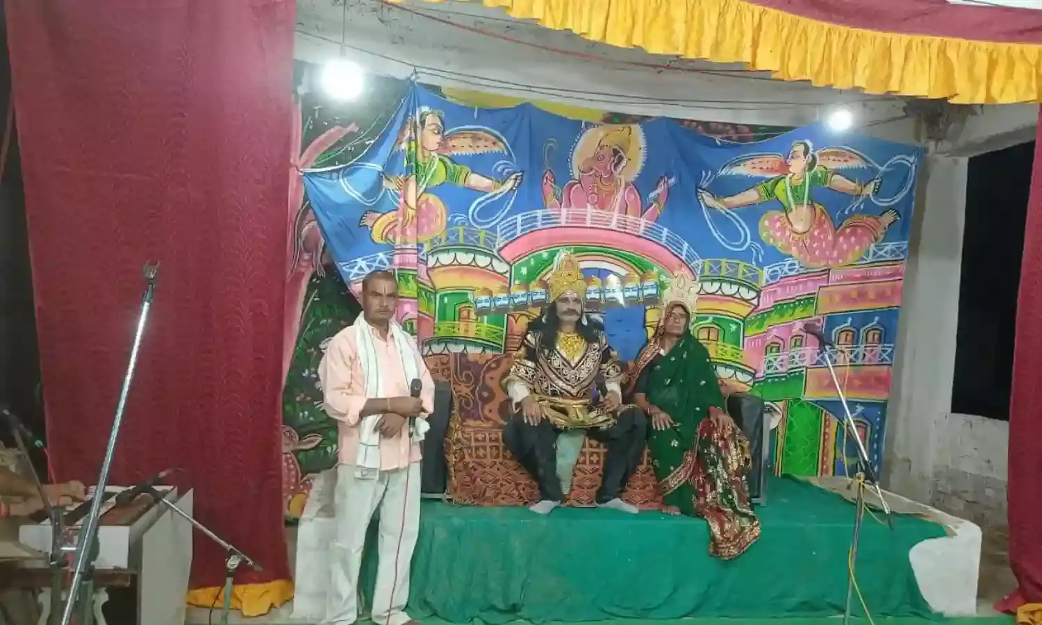रामलीला में श्रीराम जन्म का दिखाया गया मंचन