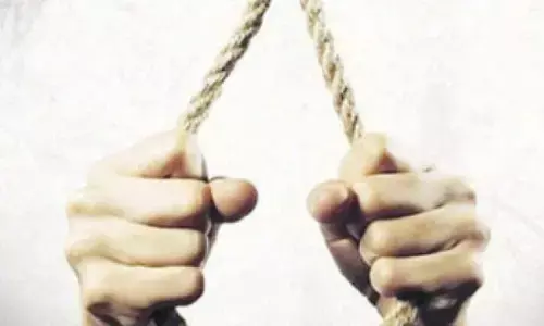 नवदम्पति ने एक ही कमरे में फांसी लगाकर की खुदकुशी, सभापुर थाना क्षेत्र के बमुरहा गांव में सनसनीखेज घटना