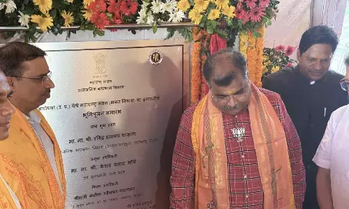 अयोध्या में महाराष्ट्र भवन का भूमिपूजन, भक्तों को बेहतर आवास उपलब्ध कराने की जुगत