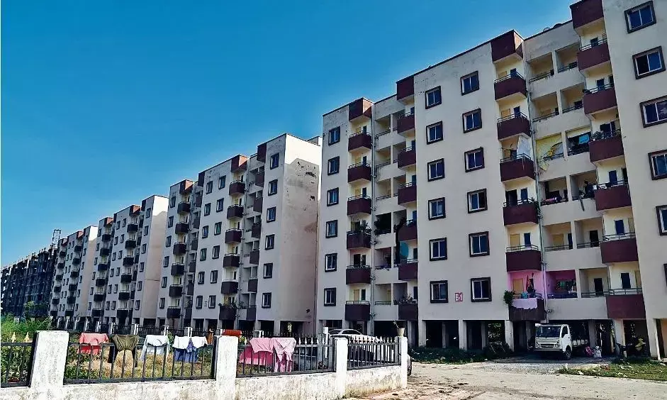 नगर निगम ने आवंटित किए 4939 मकान, उनसे ही नहीं वसूल रहे टैक्स