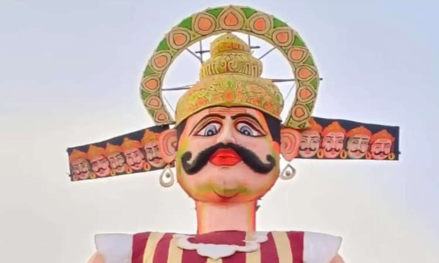 जोरों पर है रावण दहन की तैयारियां, विजयादशमी पर होगी असत्य पर सत्य की जीत