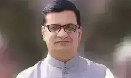 बीजेपी की गठबंधन सरकार महाराष्ट्र में कर रही जाति की राजनीति, जनता सिखाएगी सबक - थोरात बीजेपी की गठबंधन सरकार महाराष्ट्र में कर रही जाति की राजनीति, जनता सिखाएगी सबक - थोरात