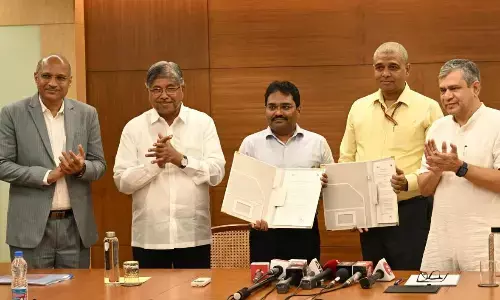 केंद्र और महाराष्ट्र सरकार के बीच उत्कृष्टता केंद्र के लिए हुआ करार