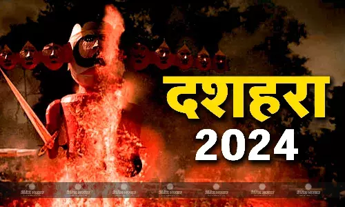 देशभर में दशहरा की धूम, अलग-अलग राज्यों में किया गया रावण दहन, कई नेता हुए शामिल, देखिए तस्वीरें