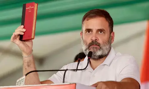 नासिक में ट्रेनिंग के दौरान दो अग्निवीर जवानों के बलिदान पर राहुल गांधी ने उठाए सवाल, कहा- शहादत के बाद भेदभाव क्यों? नासिक में ट्रेनिंग के दौरान दो अग्निवीर जवानों के बलिदान पर राहुल गांधी ने उठाए सवाल, कहा- शहादत के बाद भेदभाव क्यों?