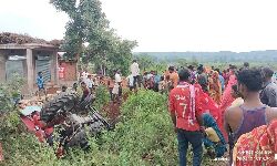 Satna News: ट्रैक्टर-ट्रॉली पलटने से ड्राइवर की मौत