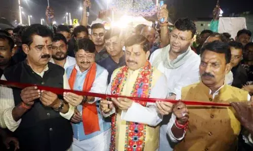 सीएम मोहन यादव ने इंदौर को दी चार फ्लाईओवर की सौगात, बोले - विकास को नई गति देकर लिखा जाएगा नया अध्याय