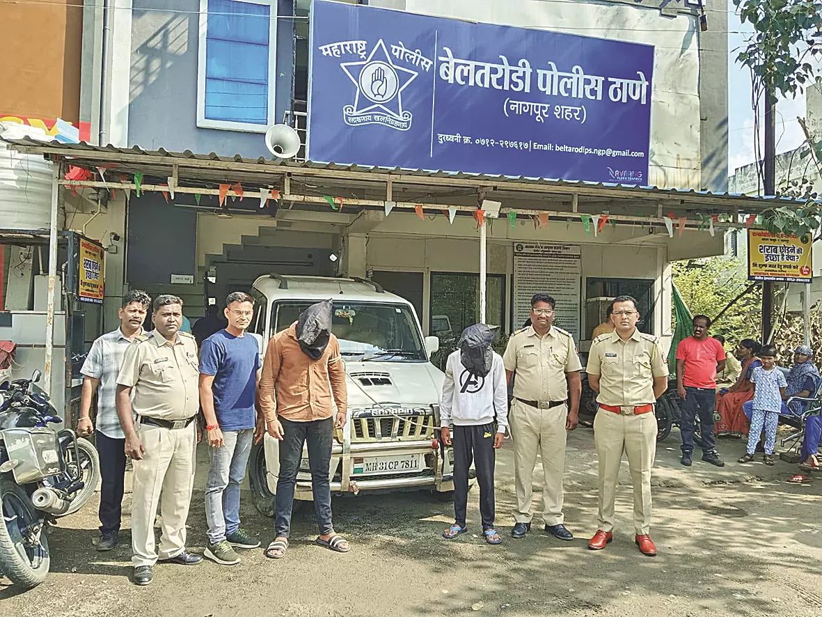नशे के लिए दोस्त का अपहरण, पिटाई की अर्धनग्न कर वीडियो बनाया , वसूली फिरौती नशे के लिए दोस्त का अपहरण, पिटाई की अर्धनग्न कर वीडियो बनाया , वसूली फिरौती