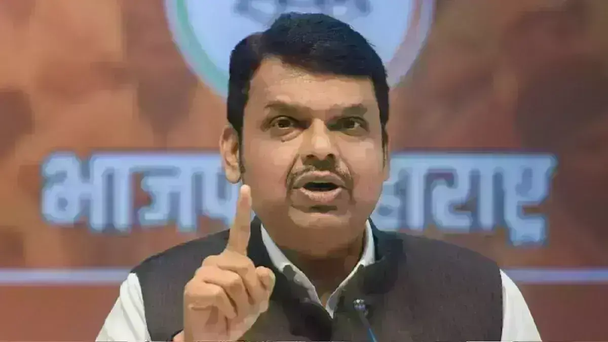 महाविकास आघाडी के मुख्यमंत्री पद का चेहरा बताएं शरद पवार - फडणवीस