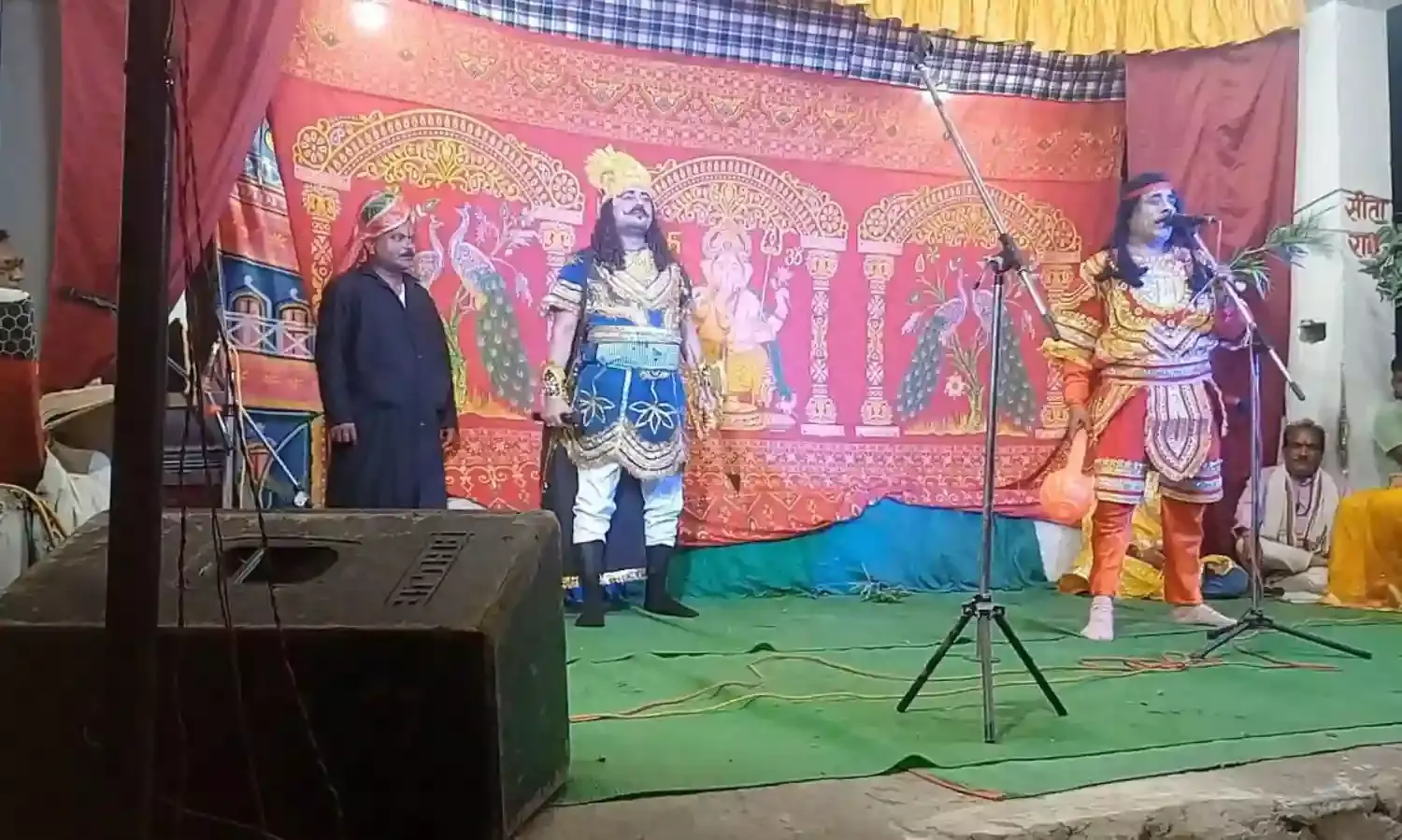 रामलीला में दिखाई गई विभीषण शरणागति की लीला