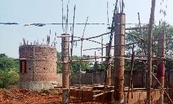 Panna News- स्थगन आदेश के बाद भी नहीं रूक रहा पानी की टंकी का निर्माण कार्य