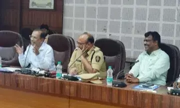 मतदान का प्रतिशत बढ़ाने के लिए स्कूलों में जागरूकता के प्रयास मतदान का प्रतिशत बढ़ाने के लिए स्कूलों में जागरूकता के प्रयास