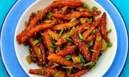 चिली पोटैटो बनाना सीखें झटपट, टेस्ट की गेस्ट करेंगे तारीफ चिली पोटैटो बनाना सीखें झटपट, टेस्ट की गेस्ट करेंगे तारीफ