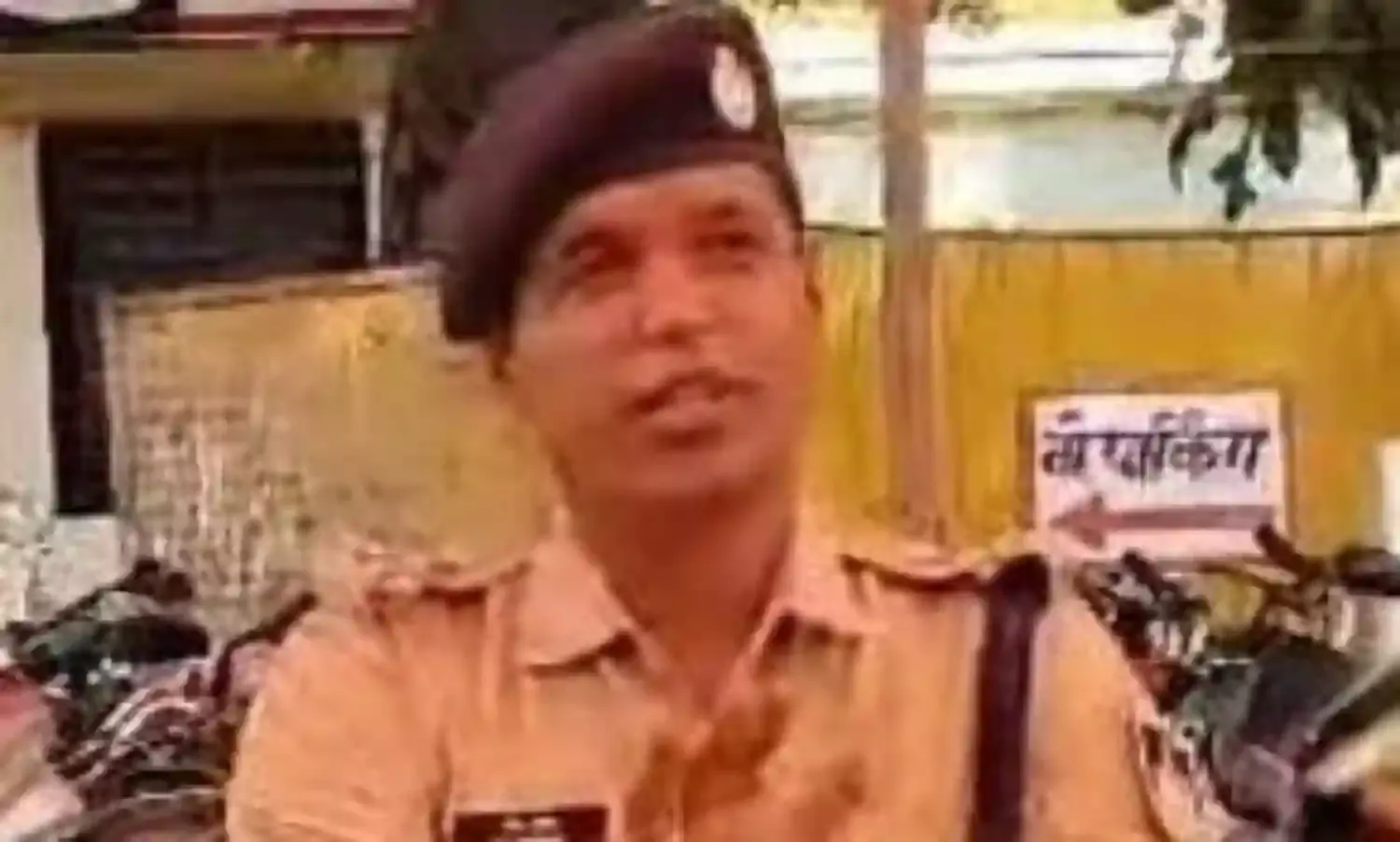 बाइक चोर गिरोह के दस आरोपी गिरफ्तार, ५१ मोटरसाइकिलें कार्यवाही कर पुलिस ने की बरामद