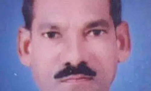 कल मेरा प्रोग्राम है, बेटा गांव लौट आओ और कूद गया कुएं में किसान कल मेरा प्रोग्राम है, बेटा गांव लौट आओ और कूद गया कुएं में किसान