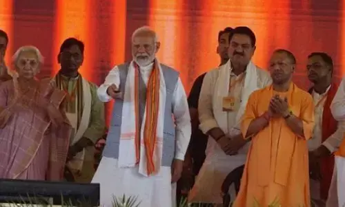 पीएम मोदी का आज काशी दौरा, करोड़ों की देंगे सौगात पीएम मोदी का आज काशी दौरा, करोड़ों की देंगे सौगात