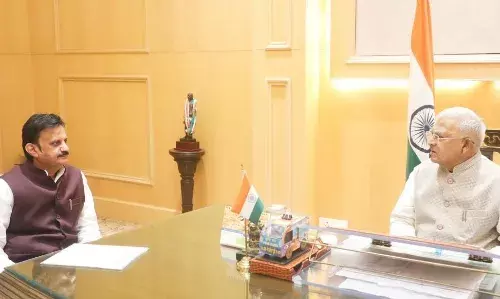 राज्यपाल पटेल से उप मुख्यमंत्री  शुक्ल ने की सौजन्य भेंट