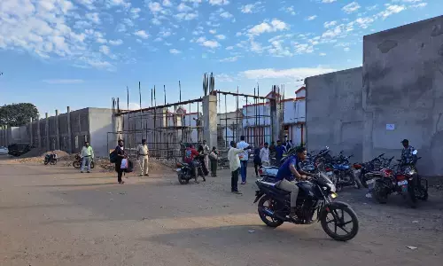 शहडोल रेलवे स्टेशन में बुजुर्ग व बीमार यात्रियों के लिए लंबे अरसे हो रही रैंप निर्माण की मांग