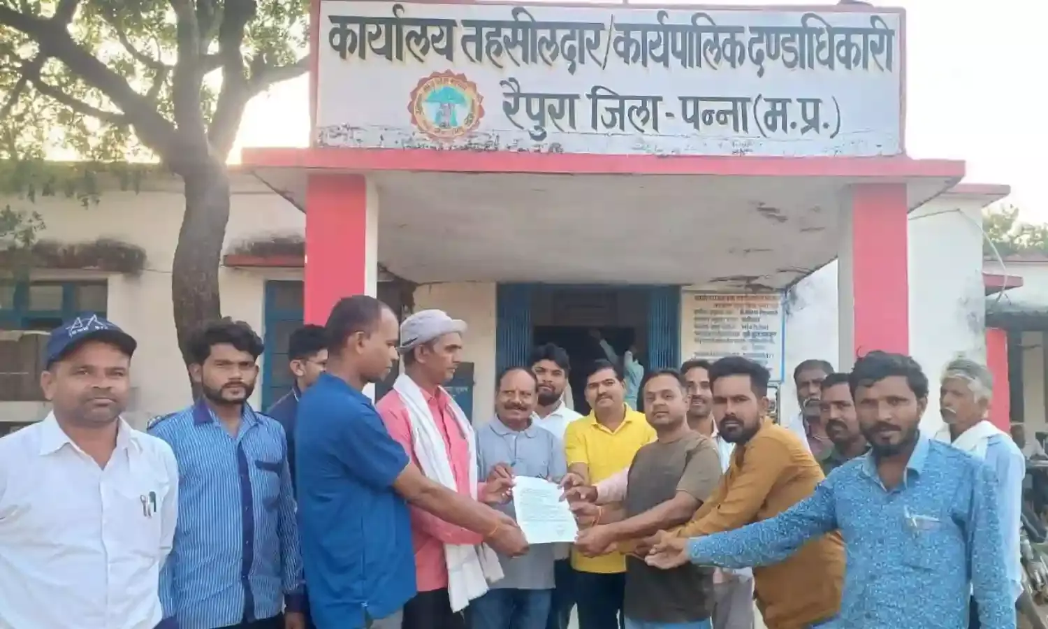 रैपुरा को कटनी जिले में शामिल कर ब्लाक बनाये जाने की उठी मांग