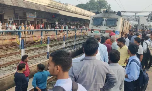 इंजन की ठोकर लगने से सेफ्टी ऑडिट टीम में शामिल रेलवे के चीफ लोको इंस्पेक्टर की मौत