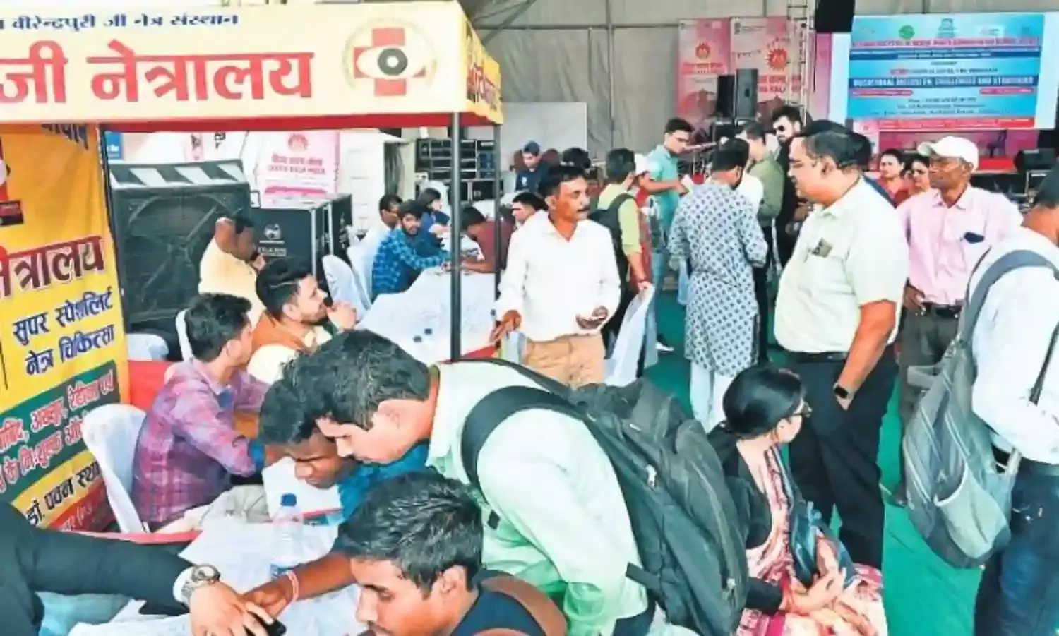 दिव्यांगों को बताया आत्मनिर्भरता का सूत्र