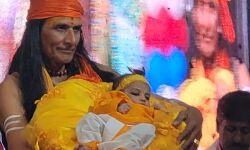 Panna News- श्रीमद् भागवत कथा में मनाया श्री कृष्ण जन्मोत्सव Panna News- श्रीमद् भागवत कथा में मनाया श्री कृष्ण जन्मोत्सव