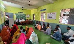 Panna News- शहर के स्कूलों की तर्ज पर शासकीय स्कूल के शिक्षक कर रहे बच्चों को प्रशिक्षित Panna News- शहर के स्कूलों की तर्ज पर शासकीय स्कूल के शिक्षक कर रहे बच्चों को प्रशिक्षित