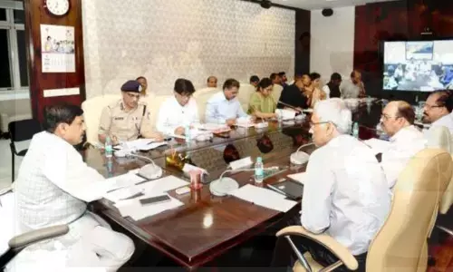 धनतेरस से एकादशी तक छोटे व्यापारियों एवं हाथ ठेला वालों से बाजार शुल्क न लिया जाये : मुख्यमंत्री डॉ. यादव धनतेरस से एकादशी तक छोटे व्यापारियों एवं हाथ ठेला वालों से बाजार शुल्क न लिया जाये : मुख्यमंत्री डॉ. यादव