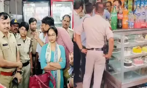 संयुक्त टीम ने मॉल और मिठाई दुकानों में दी दबिश, टीम ने जब्त किए मिठाइयों के सैंपल