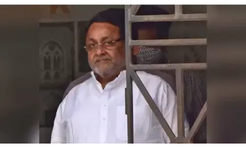 सियासत गरम - भाजपा के विरोध के बावजूद अजित गुट ने नवाब मलिक को दिया टिकट